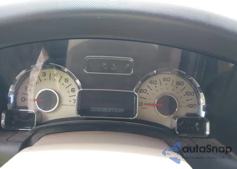 2013 Ford Expedition Xlt z USA, uszkodzony, nr VIN 1FMJU1H59DEF65530